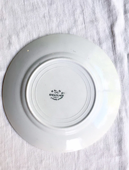 Richelieu. Flat Ironstone Plate from the French Faïencerie ALMB St Amand